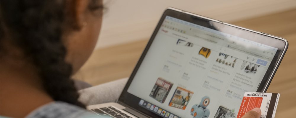 E-Commerce Benefits from Cloud Computing