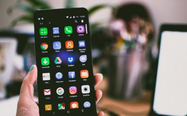Mobile app maintenance and support services