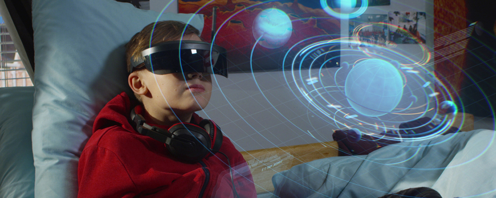 How to Use Augmented Reality and Virtual Reality in Education